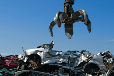 crane scrap cars